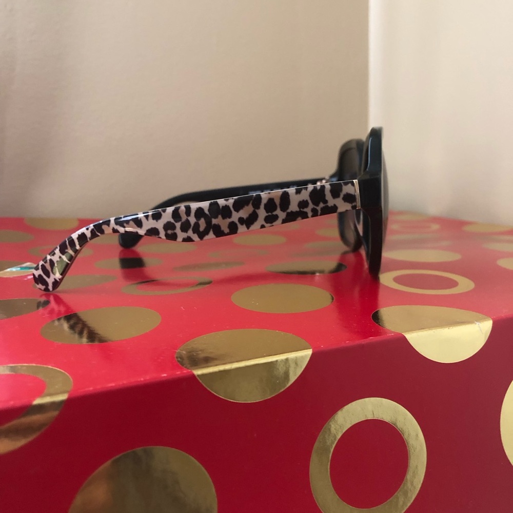 COPY - Kate Spade women sunglasses 🕶 - Picture 2 of 7